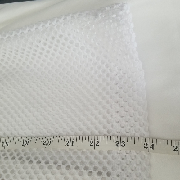 Banana Republic White Net Style Overlay Short Sleeve Top - Picture 15 of 15